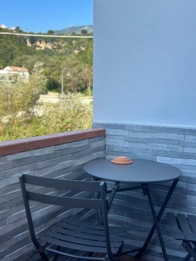 Casa Vacanza La Fontana Виетри Экстерьер фото